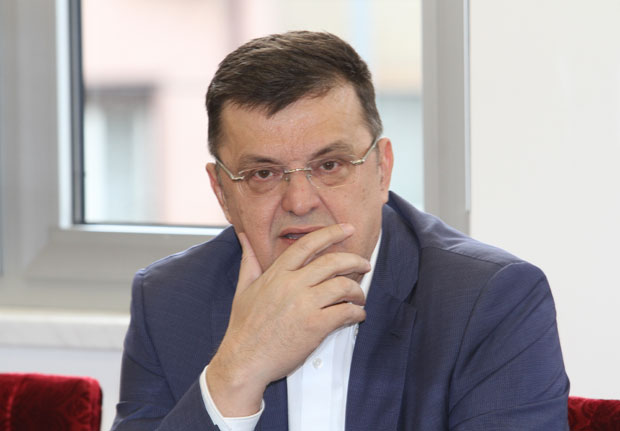 Комшић тражи проверу Тегелтије